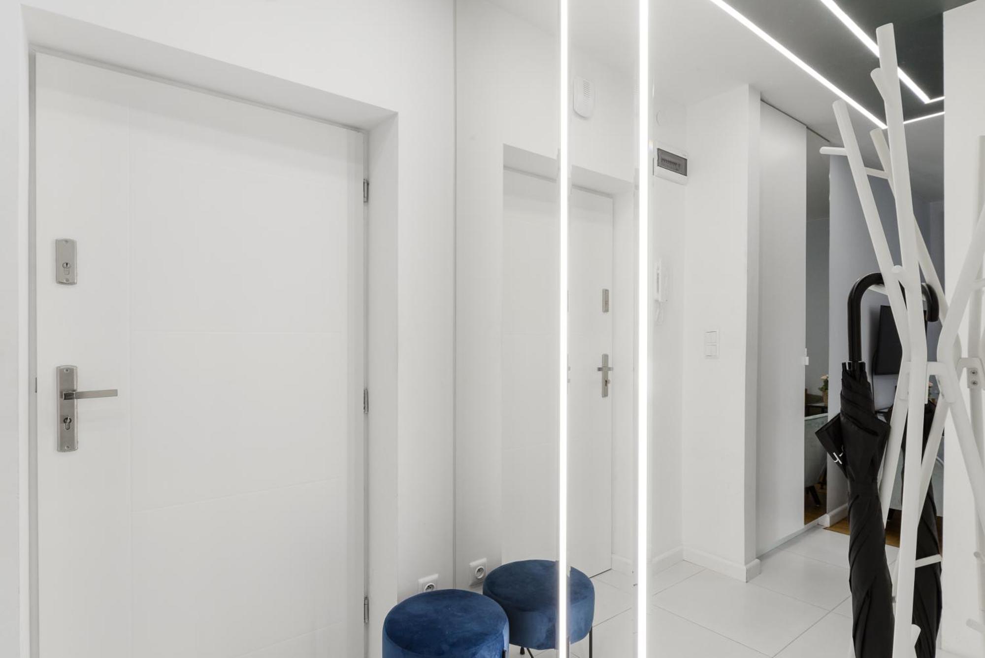 Lumina Design Studios With Beautiful View Warsaw Exterior photo